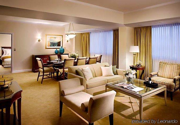 Miami Marriott Dadeland Hotel Glenvar Heights Room photo